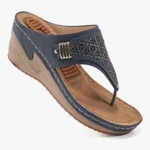 Elegant Navy Wedge Sandals